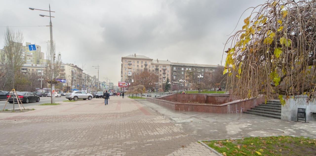 Квартира По Улице Большая Васильковская, 129 Киев Екстериор снимка
